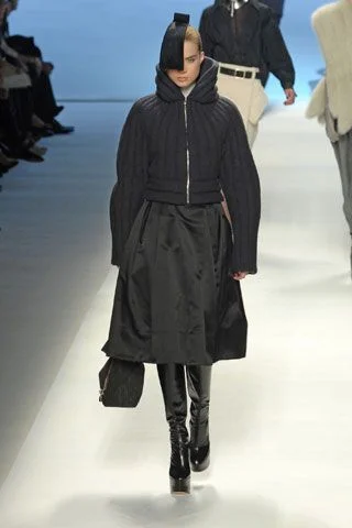 Look 18
